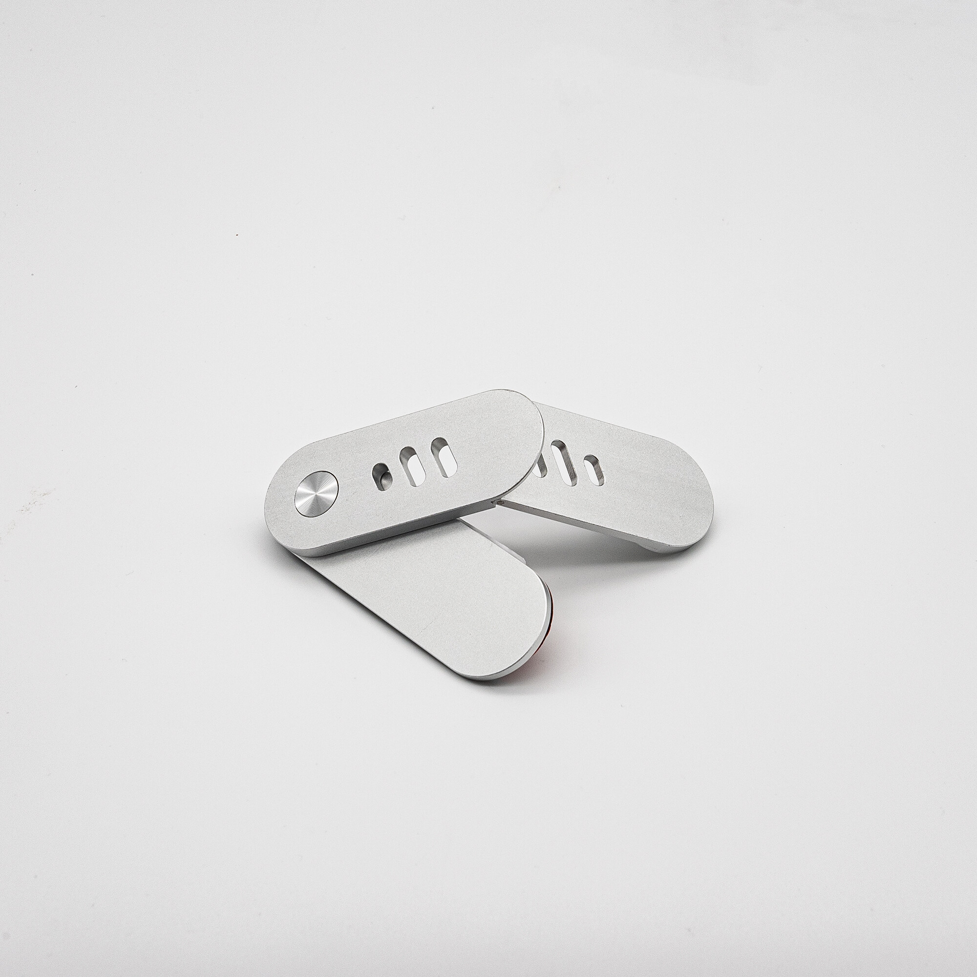 『人気応援商品』吸着式スマホ拡張ホルダー｜スマホ画面とノートパソコンの画面を同じ平面で実現♪アルミ合金製デザインのため、安定性も高いですよ♪|undefined