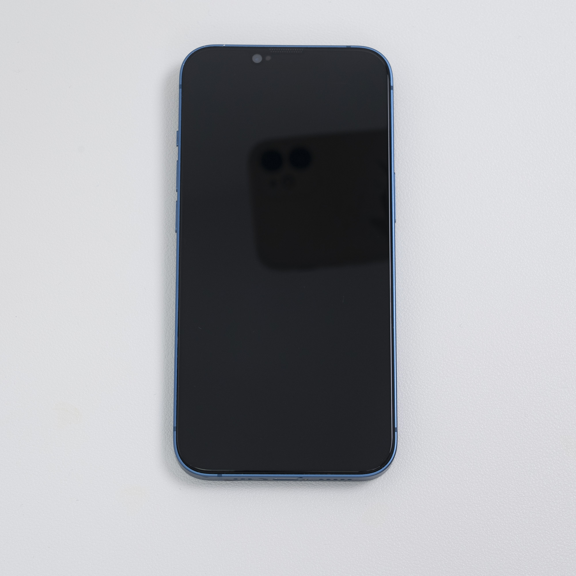 「覗き見防止」 iPhone対応スマホフィルム （ガイド枠付き）｜驚くほど滑らかな鏡面|undefined