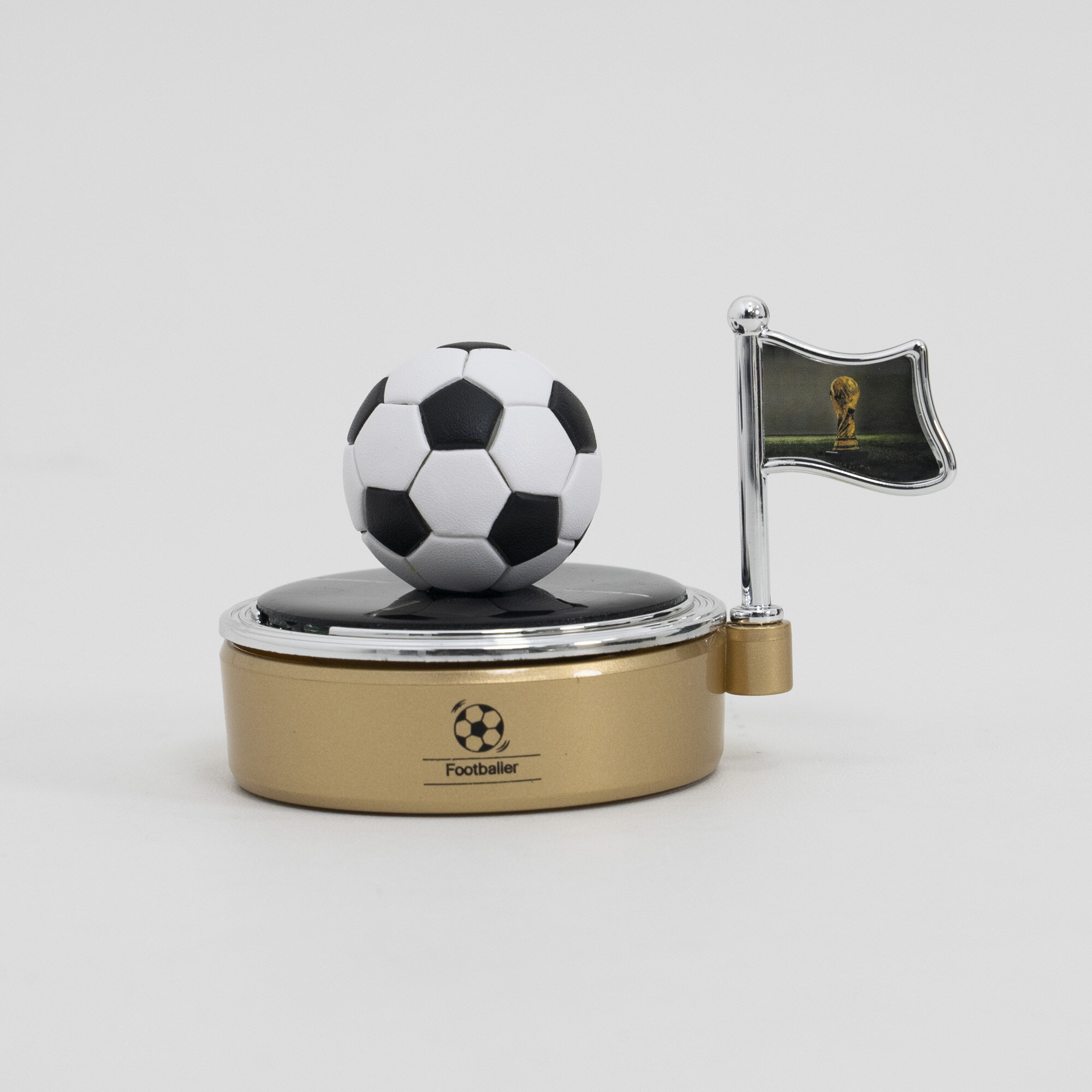 サッカーの車載用芳香剤｜太陽光でグルグル回せるサッカーボール|undefined