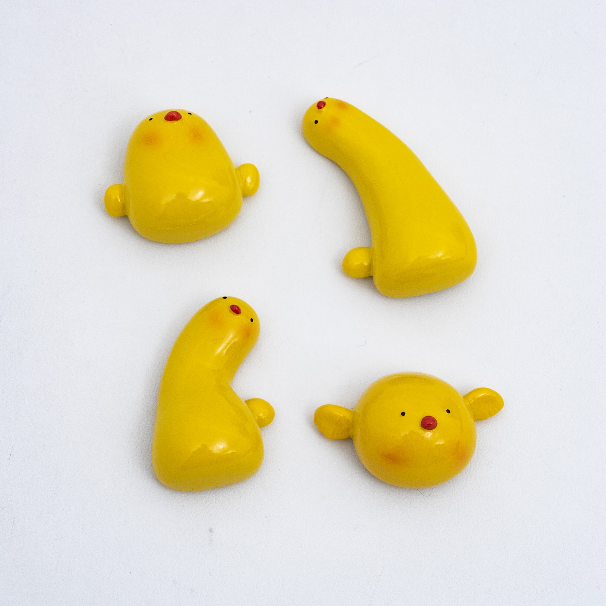冷蔵庫マグネット ひよこの４羽セット｜ 3D立体デザイン可愛いマグネット 冷蔵庫/地図に最適 |undefined