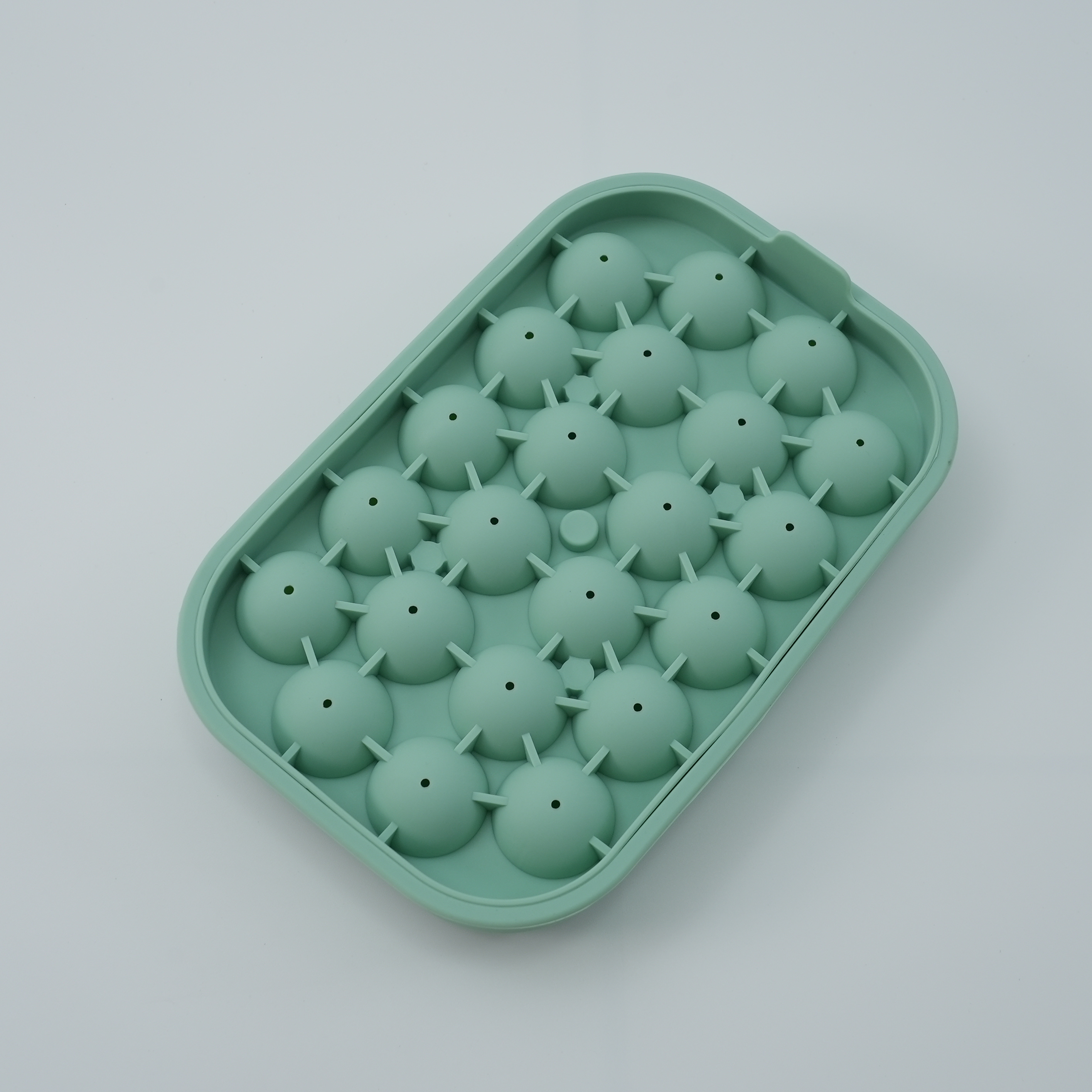 丸形製氷皿│ワインやジュースの味をより美味しくし、氷のように長持ちさせます。|undefined