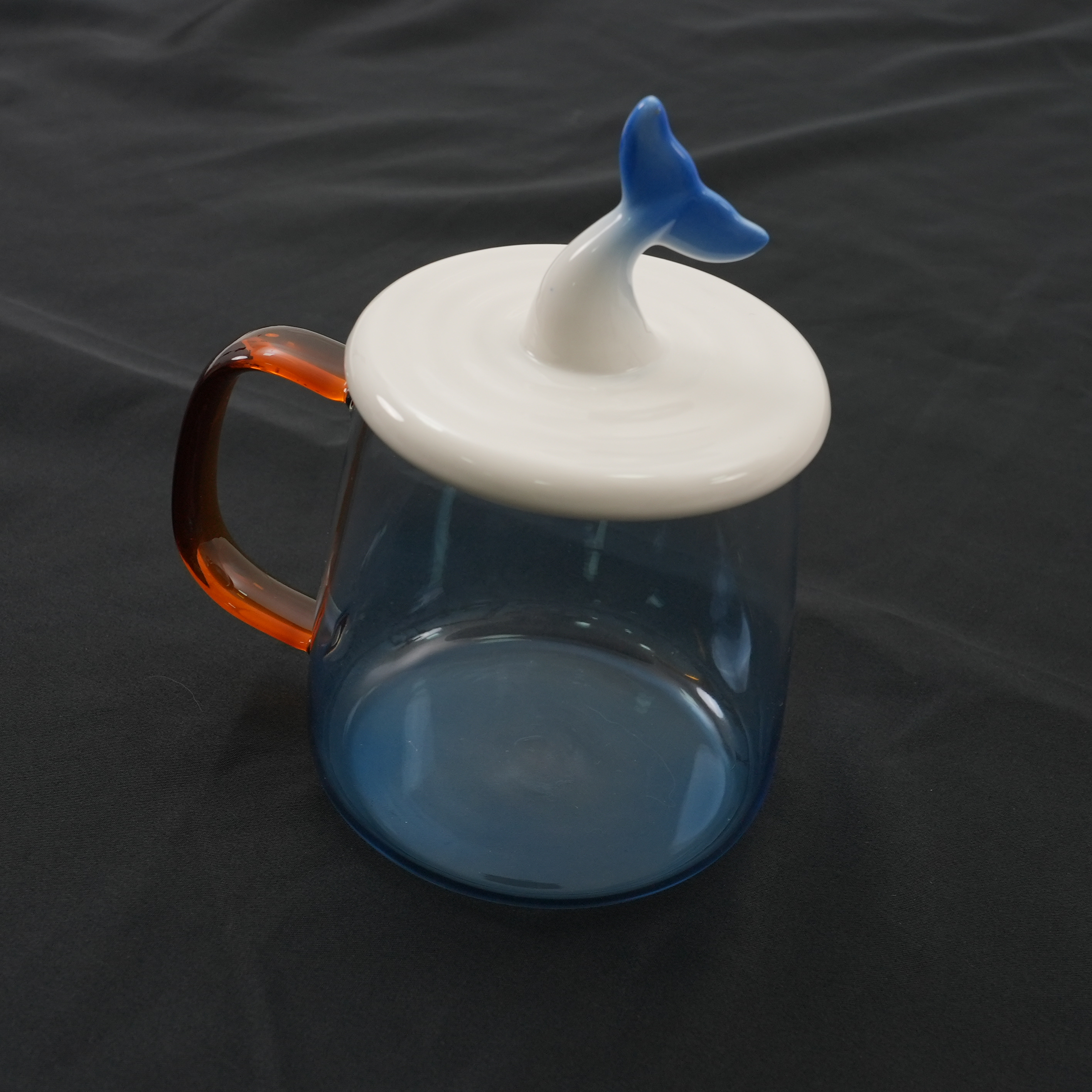 コーヒータイムを快適に 鯨ガラスマッグ｜ガラスカップ コーヒーカップお茶シンプル 耐熱 フタ付き フタ置き|undefined
