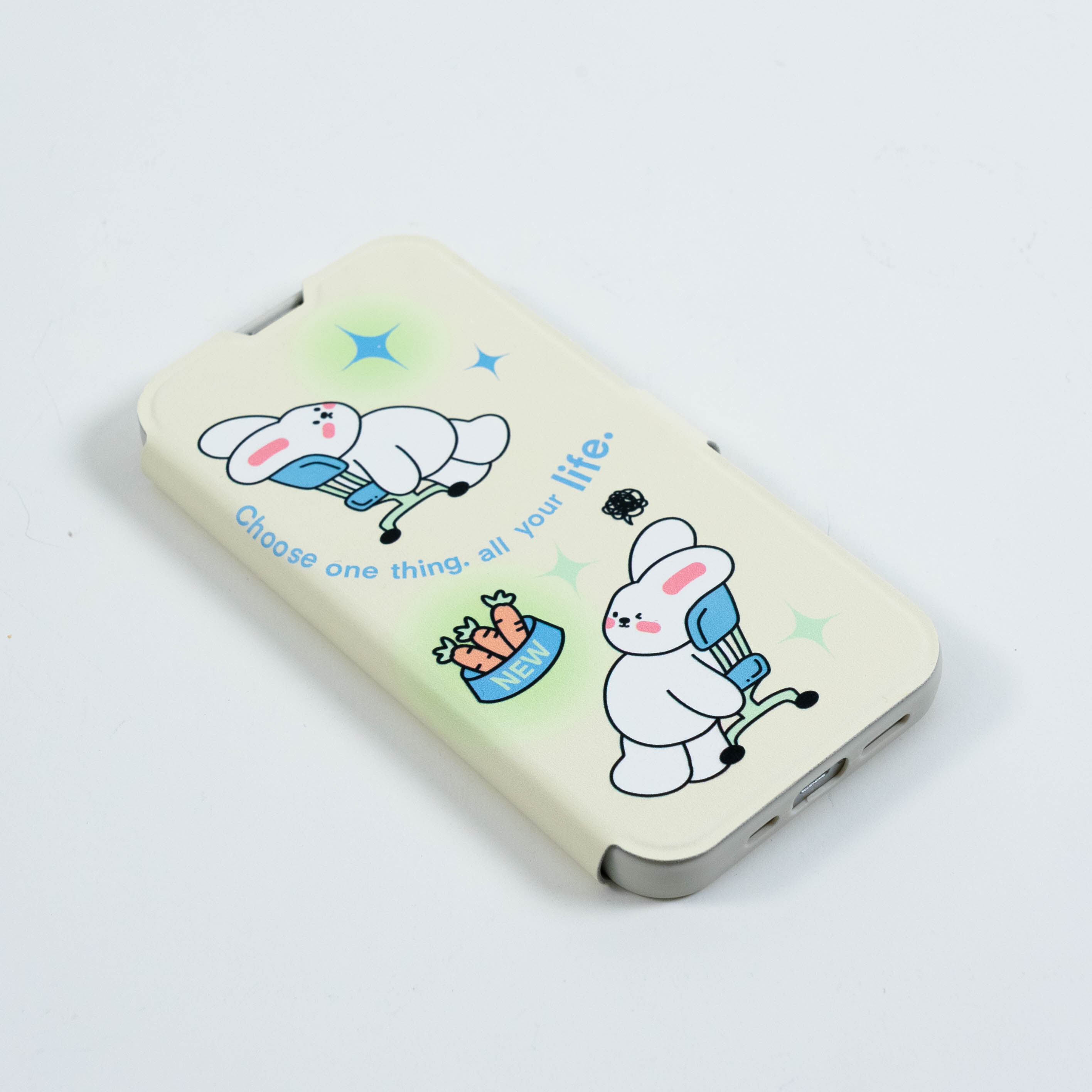手帳型iPhoneケース｜韓国っぽいケース、淡い色合いでオシャレなキャロットうさぎ　|undefined