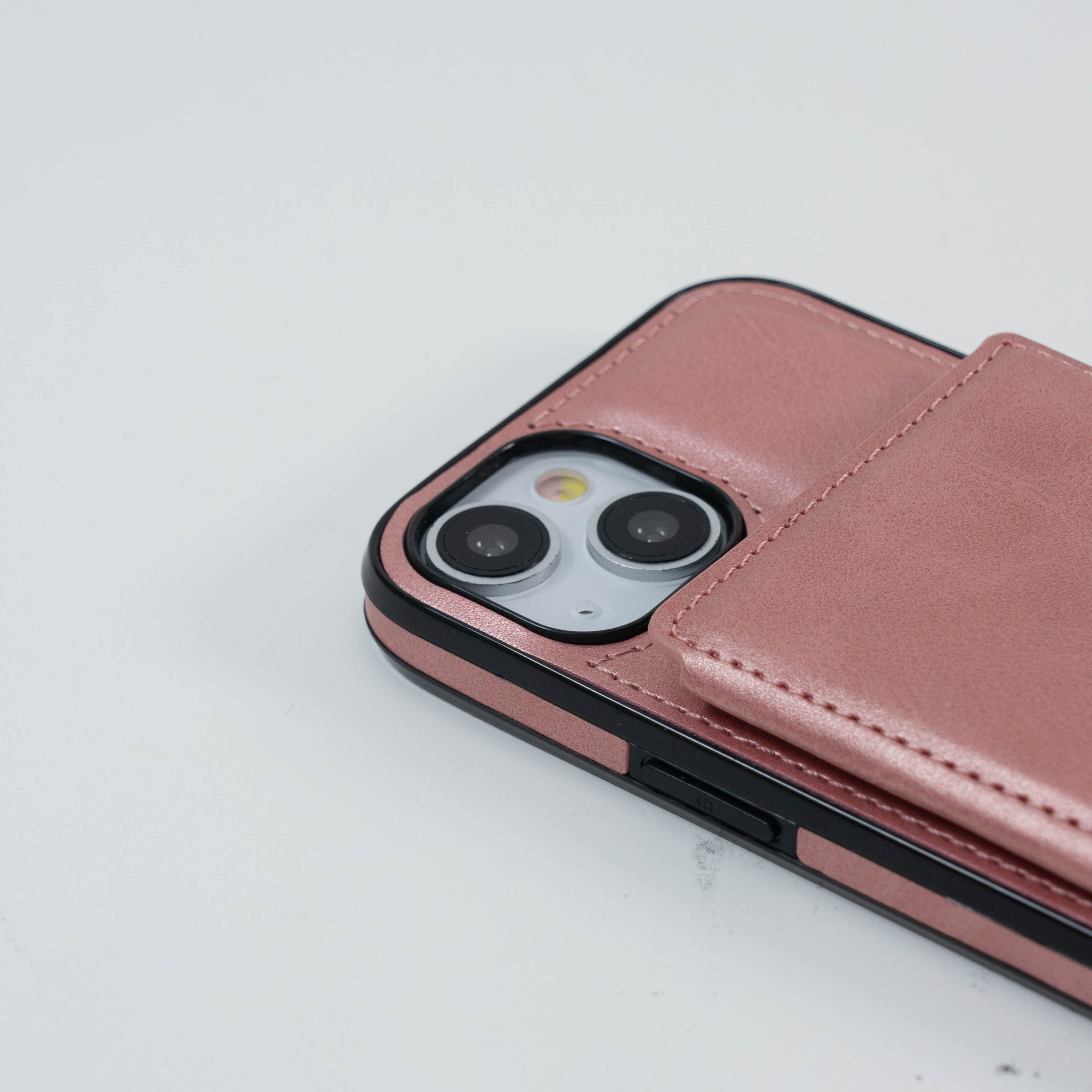 「多機能」レザー質感iPhoneケース｜折り畳み式カード入れが付き、スマホホルダーとして使用可能|undefined