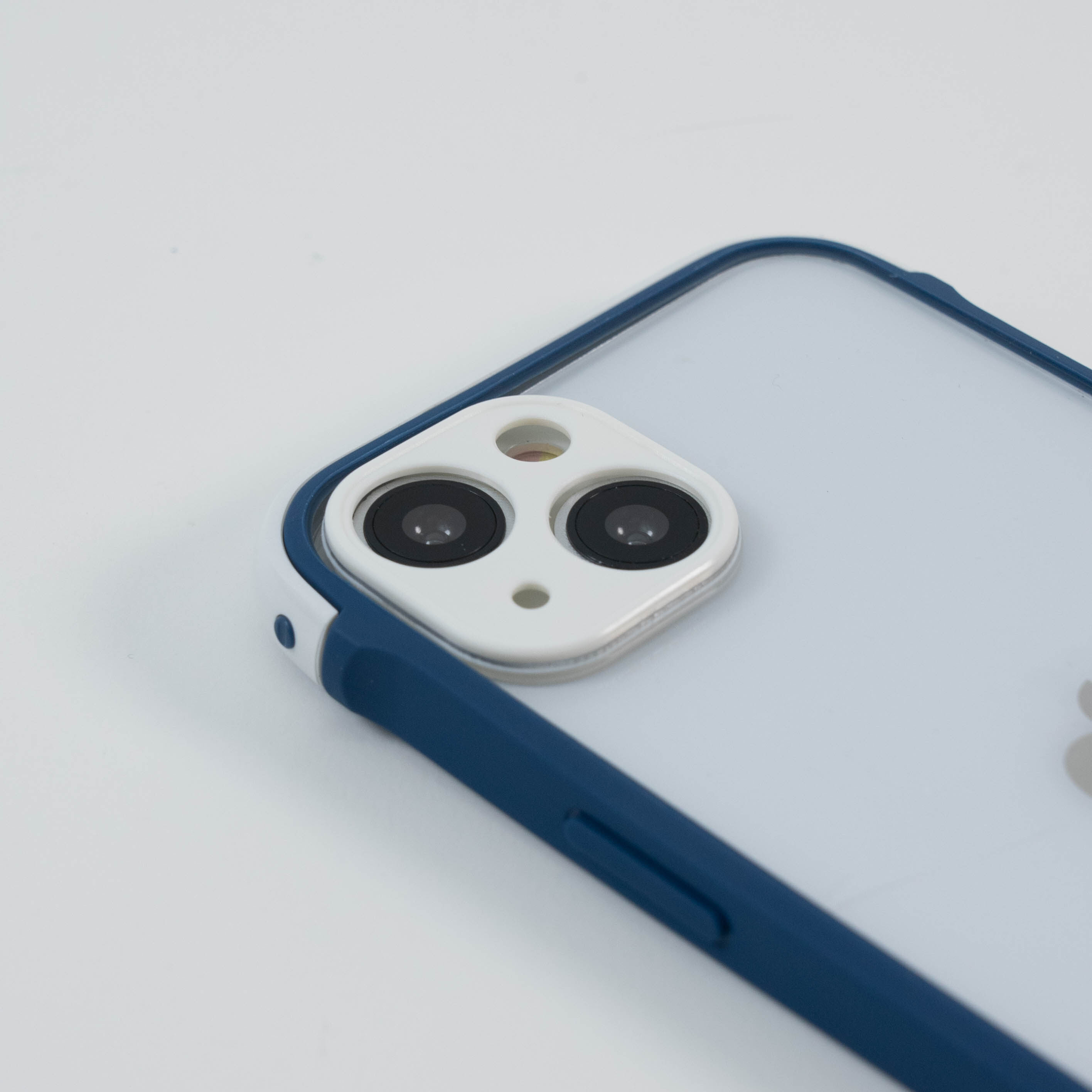 「落下防止」透明なiPhoneケース｜ユニークなフレームは高級感が溢れている|undefined