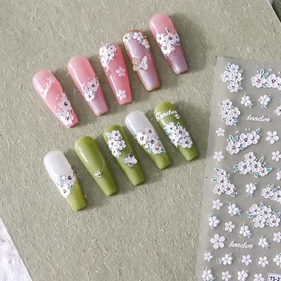 ネイルステッカー｜ネイルシール｜花柄・3D立体感・自宅でネイルサロンを楽しみ
