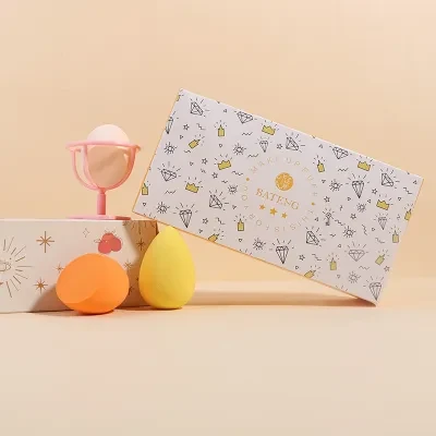 ノーパウダー ハート型メイクエッグ ウェット＆ドライ ラブスポンジ エッグに水を含ませると大きなメイクパフになる