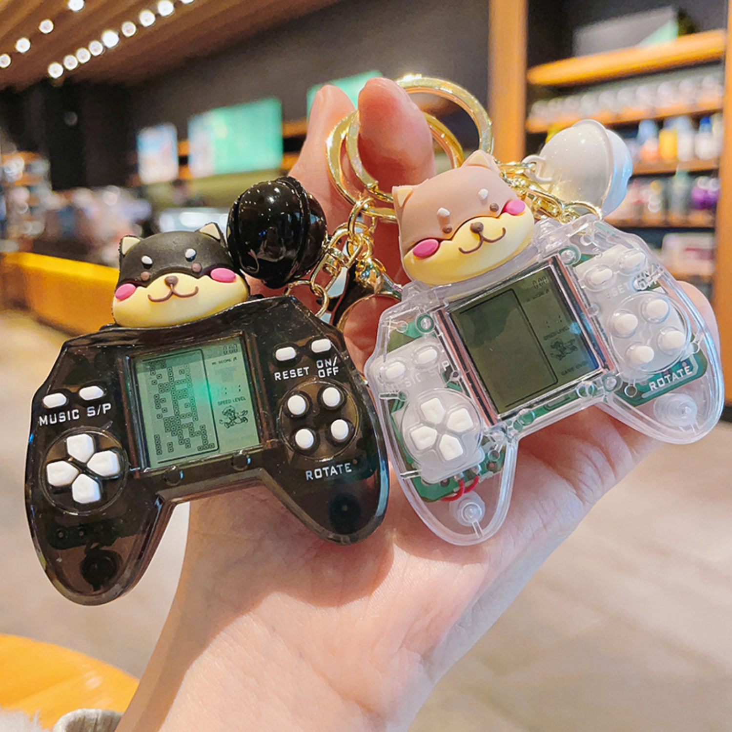 キーホルダー！かわいいテトリスゲーム機で、手軽に遊べる！人気のネットアイテム！