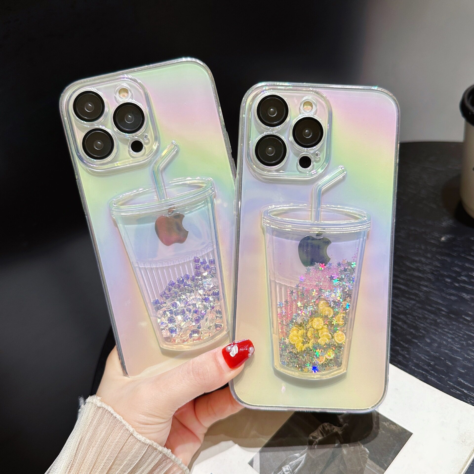iPhoneスマホケース｜キラキラな流砂がケースの中に流れています|undefined