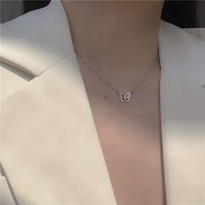 蝶々ネックレス｜魅力的でエレガント・高級感にこだわり・さりげなくオシャレに演出してくれる