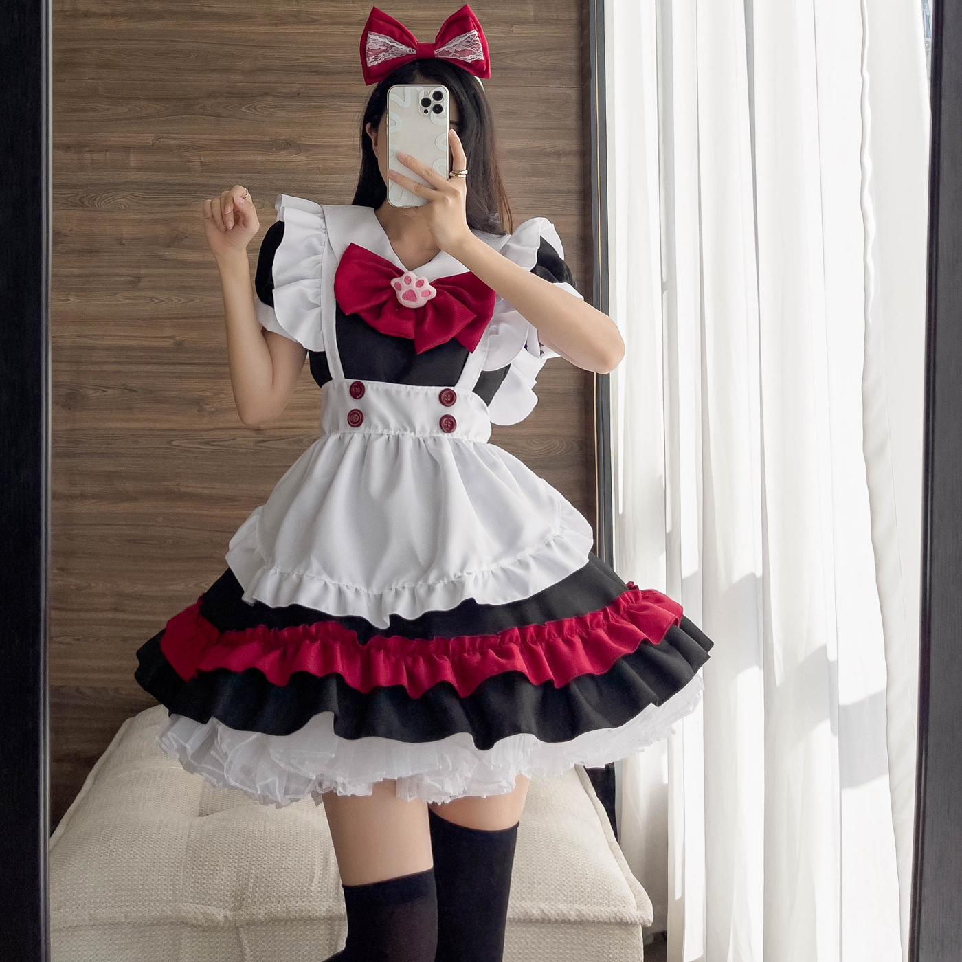 メイド服｜コスプレ衣装・ハロウィン・セクシーな雰囲気とかわいらしさを両立|undefined