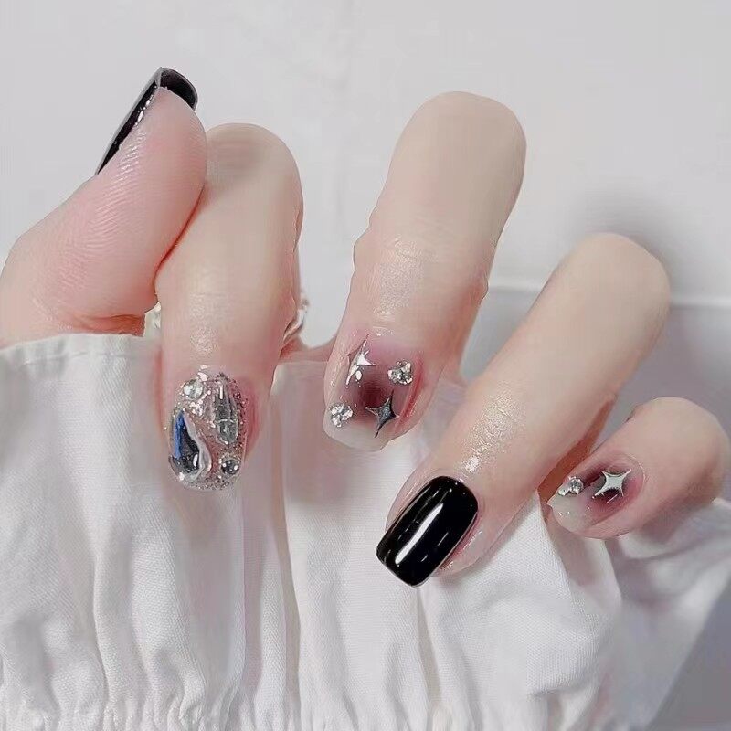 ネイルチップ｜ネイルアート・かわいい・セクシー・ファッション・魅力的・着用・ショート・B576・ダークスターダイヤモンド|undefined