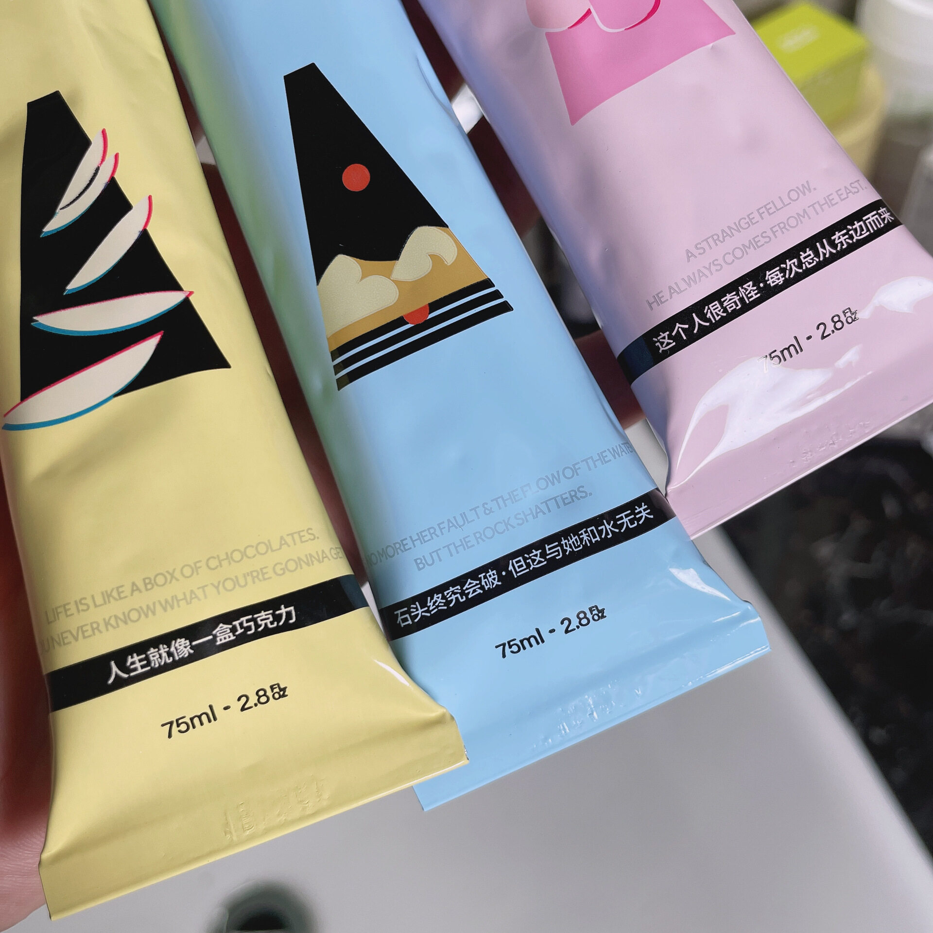 ハンドクリーム｜乾燥肌用・ブランド品と同じような香り・保湿・ひび