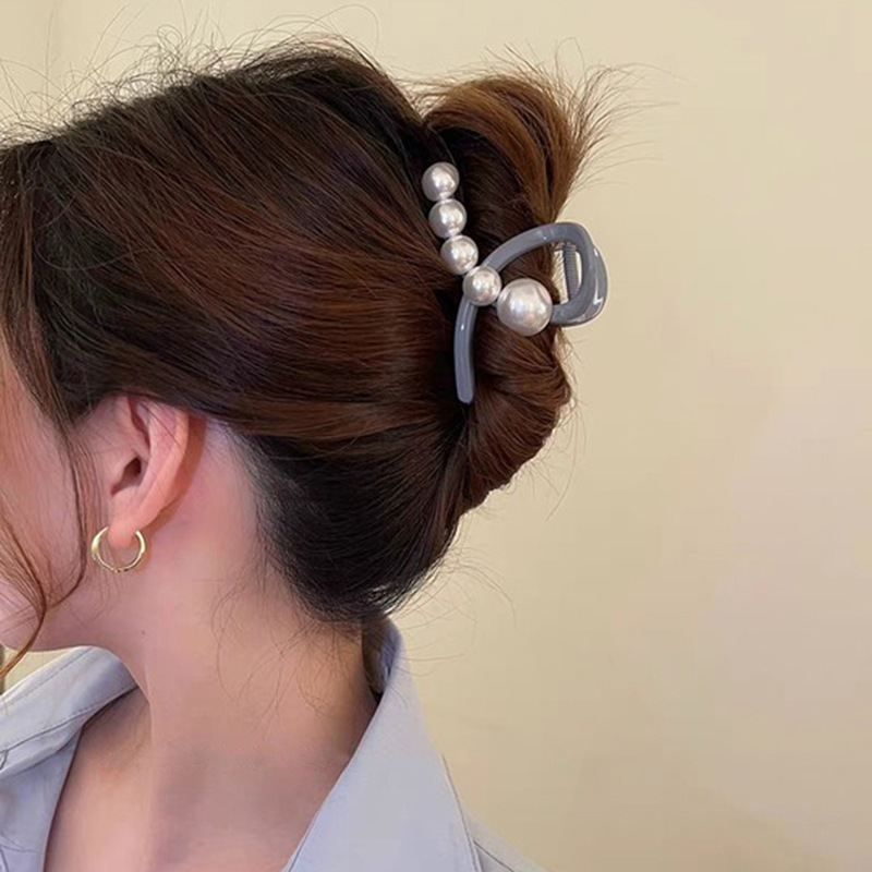 ヘアクリップ｜個性的・髪留め・ファッション・デザイン感・新作・ヘアアクセサリー|undefined