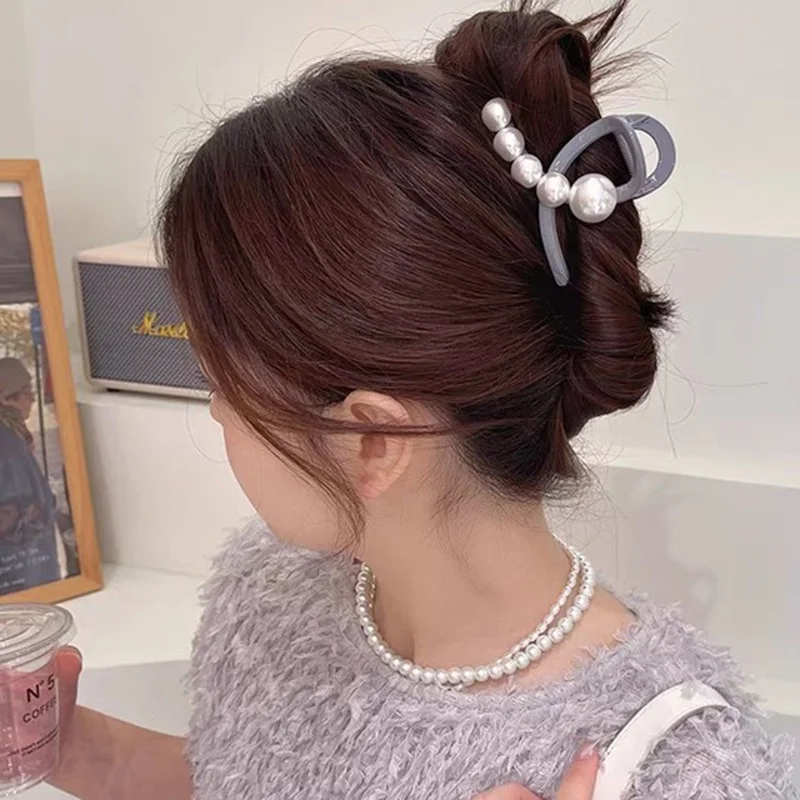 ヘアクリップ｜個性的・髪留め・ファッション・デザイン感・新作・ヘアアクセサリー|undefined