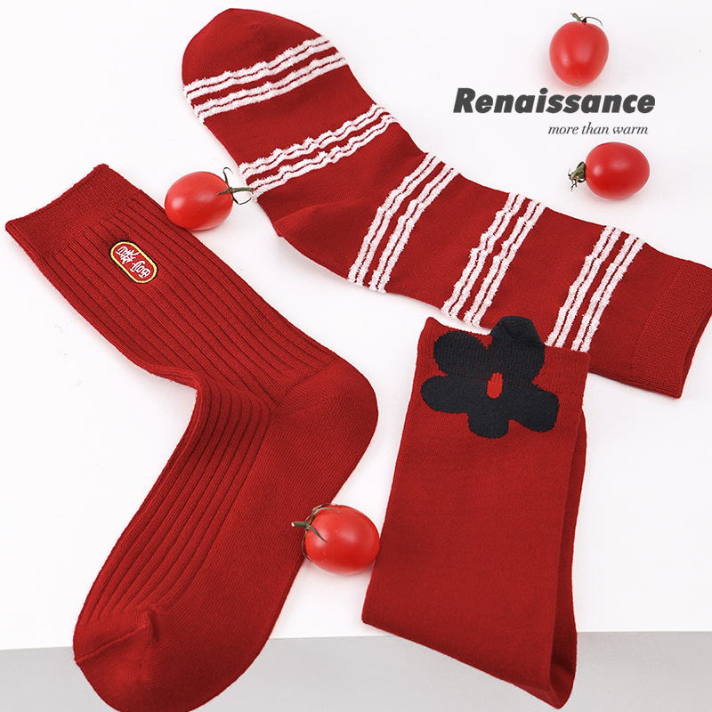 靴下｜赤い靴下・女性用・冬季・刺繍柄・中筒・カップルソックス・新年の靴下・服|undefined