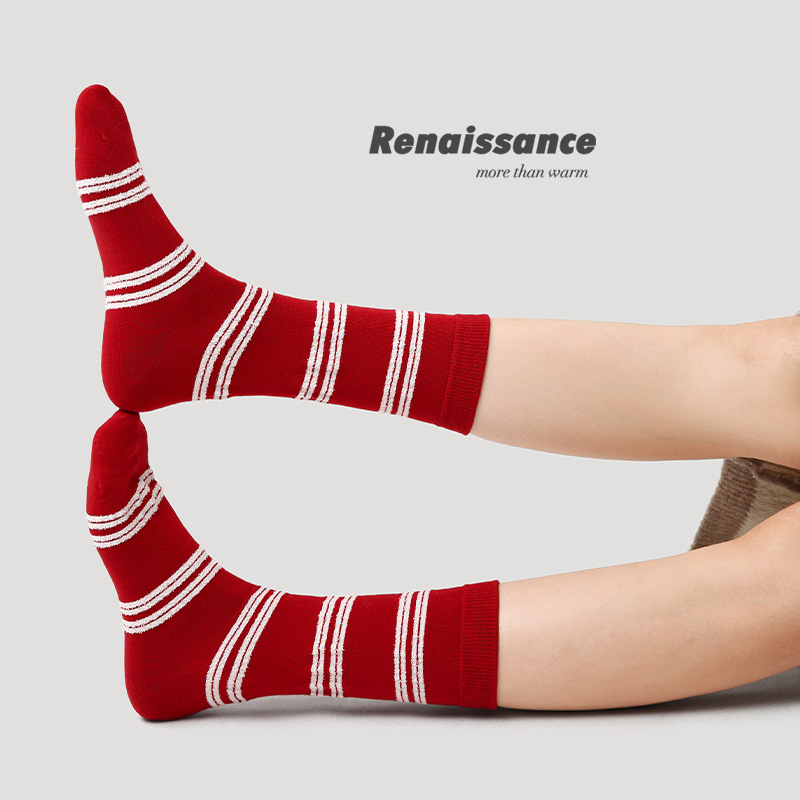 靴下｜赤い靴下・女性用・冬季・刺繍柄・中筒・カップルソックス・新年の靴下・服|undefined