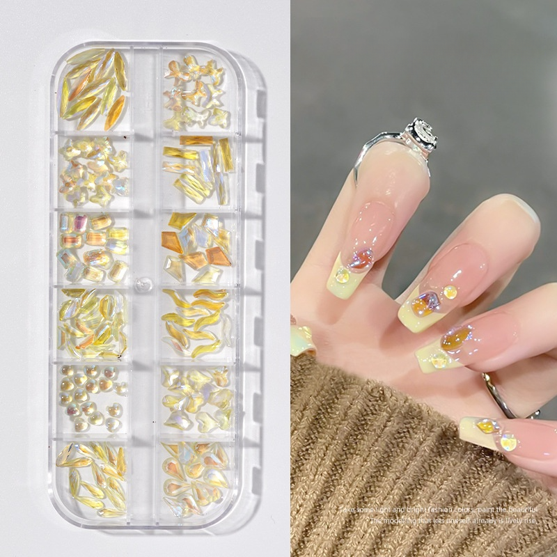 [529][533][534][537]ネイルパーツ 4点 おまとめ商品 529][533][534][537]ネイルパーツ 4点 おまとめ商品