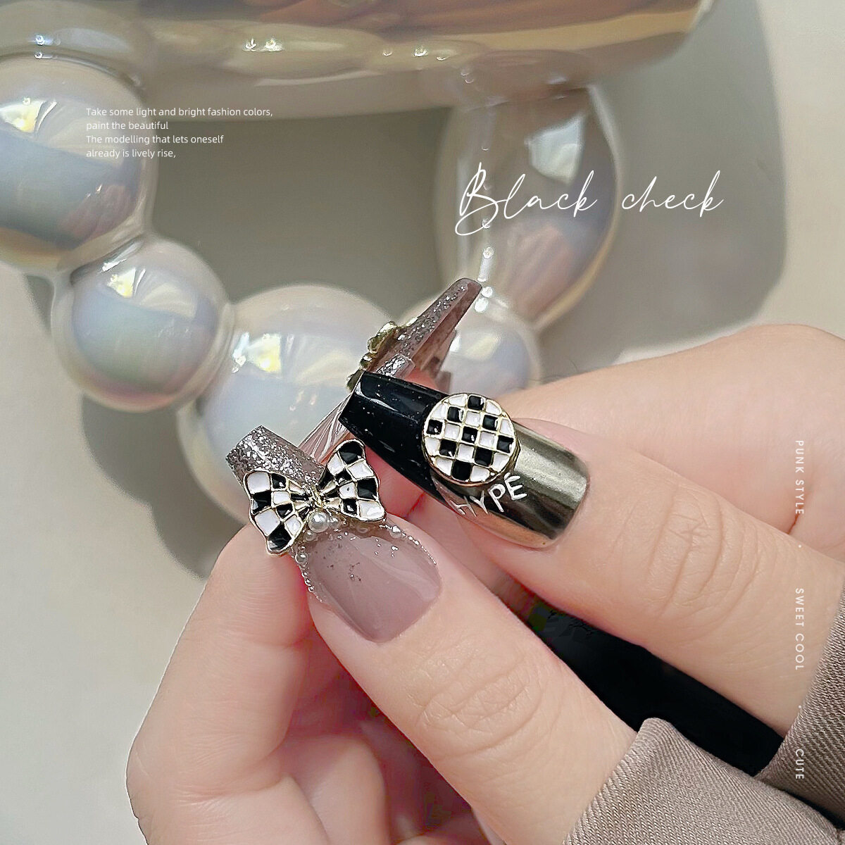 ネイルパーツ｜5個入・ワンホンネイル・大人っぽい・ネイルアート・ネイルチップ用品・DIY・アクセサリー・格子|undefined