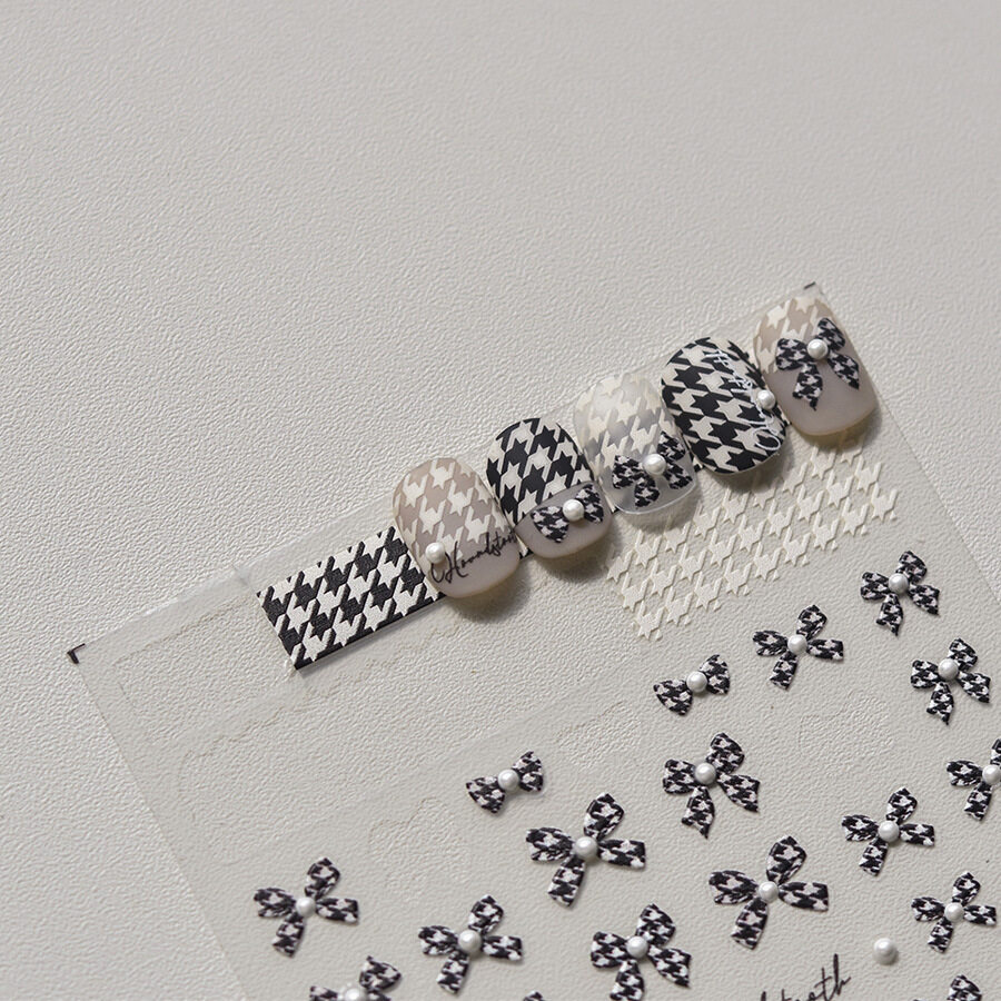 ネイルシール・リボン｜1枚入・クラシック・大人っぽい・貼るだけ・ネイルチップ用品・3D立体・ステッカー・ワンホンネイル・優雅・黒|undefined