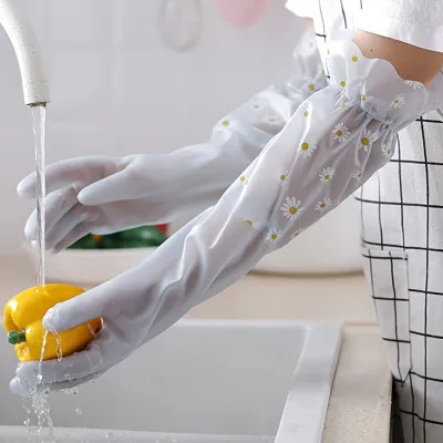ゴム手袋｜キッチンツール・ロング・丈夫で長持ち・袖口から水が入る心配もなく、衛生的な作業環境を維持！
