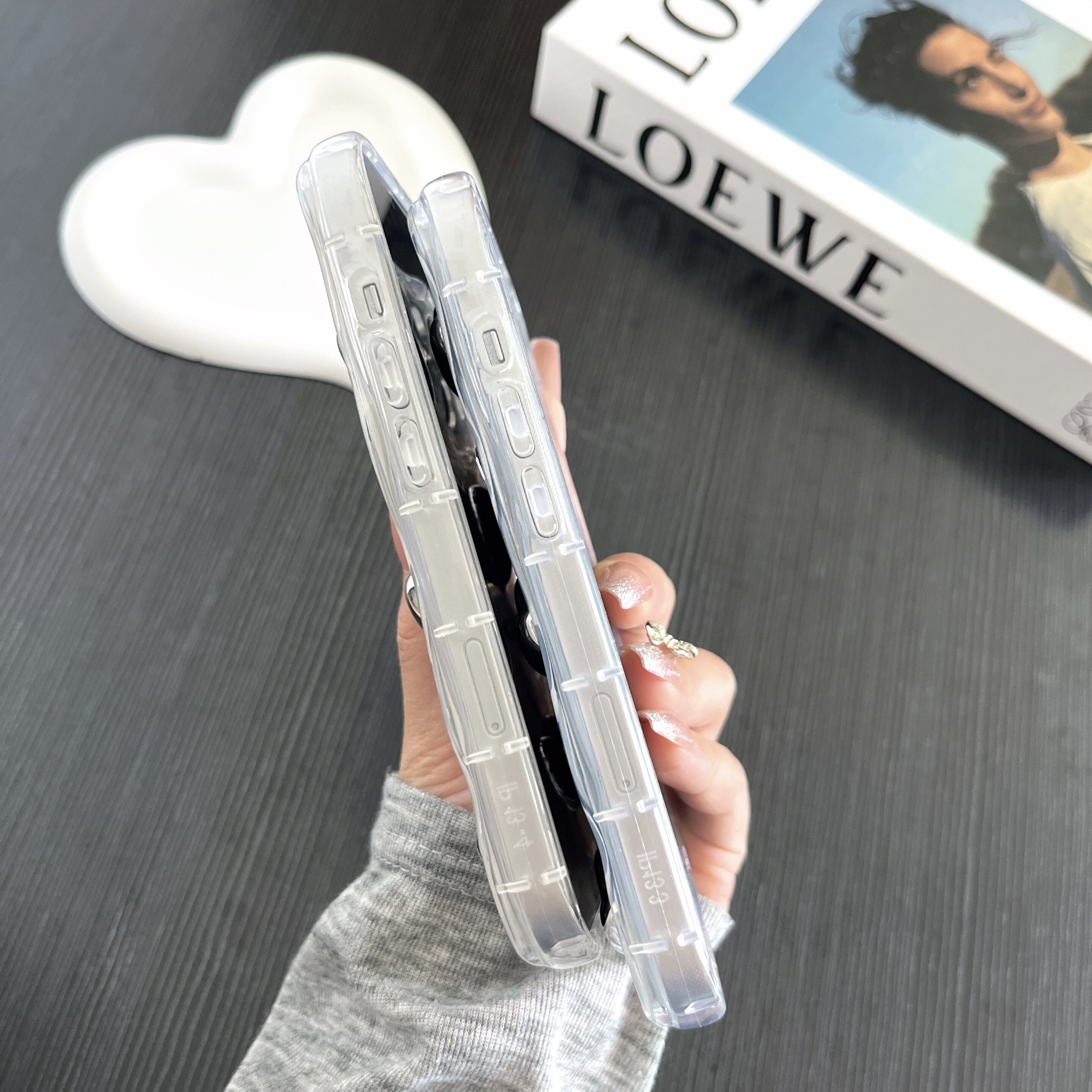 高級セメントグレー・ミラーフィニッシュ・ウォーターダイヤモンド・iPhone14ProMaxケース・13・15新作・12・おしゃれ|undefined