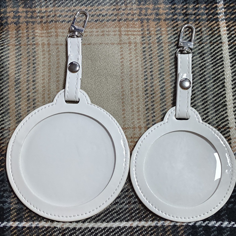 sss キーホルダー7種✕5セット、缶バッジ7種✕9セット sss キーホルダー