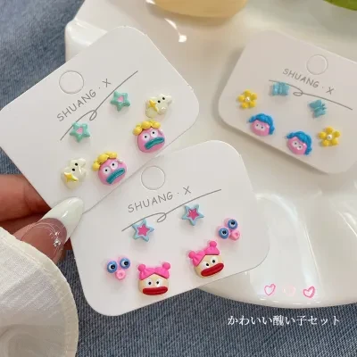 YOOYOOTOWN ピアス｜カートゥーン・おもしろい・ソーセージ型・ピアスセット・銀製・かわいい