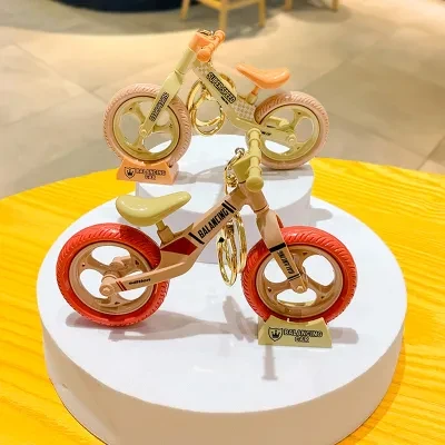 キーホルダー｜キャラクター・バイクのデザイン・カワイイ・クリエイティブ・大人気