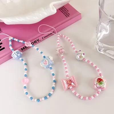携帯ストラップ｜手描き・イチゴ・キャンディ・可愛い・DIY・ビーズ・携帯・ストラップ・カメラチャーム・インス風