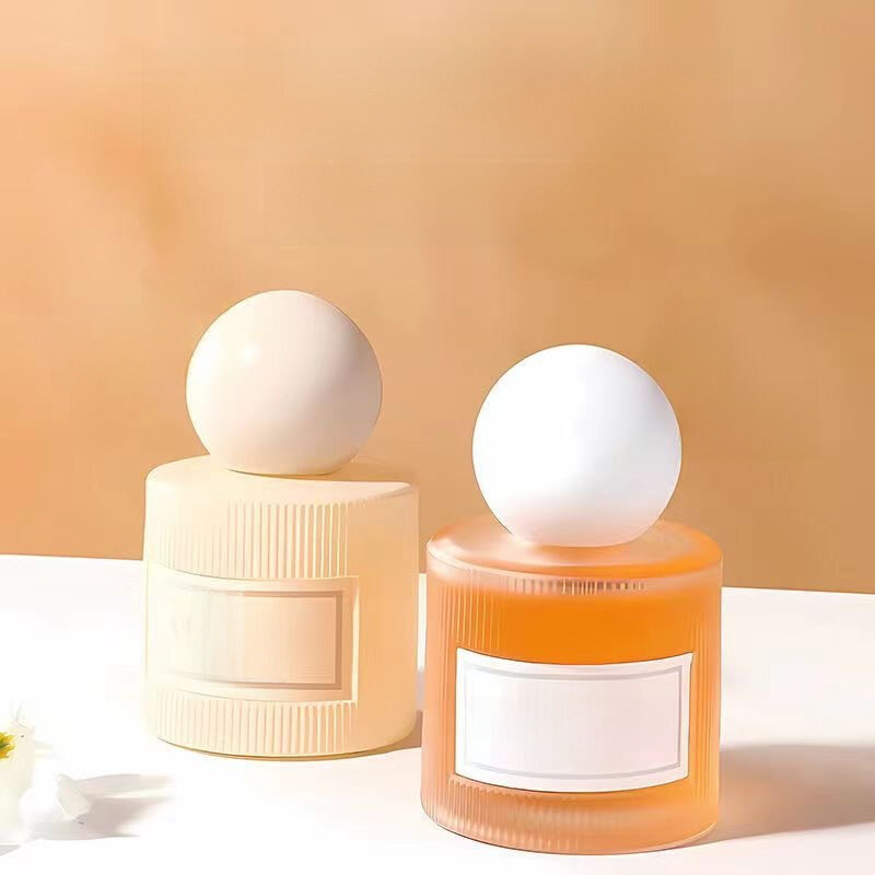 WARMKISS香水｜女性・淡い香り・フレッシュ・オードトワレ