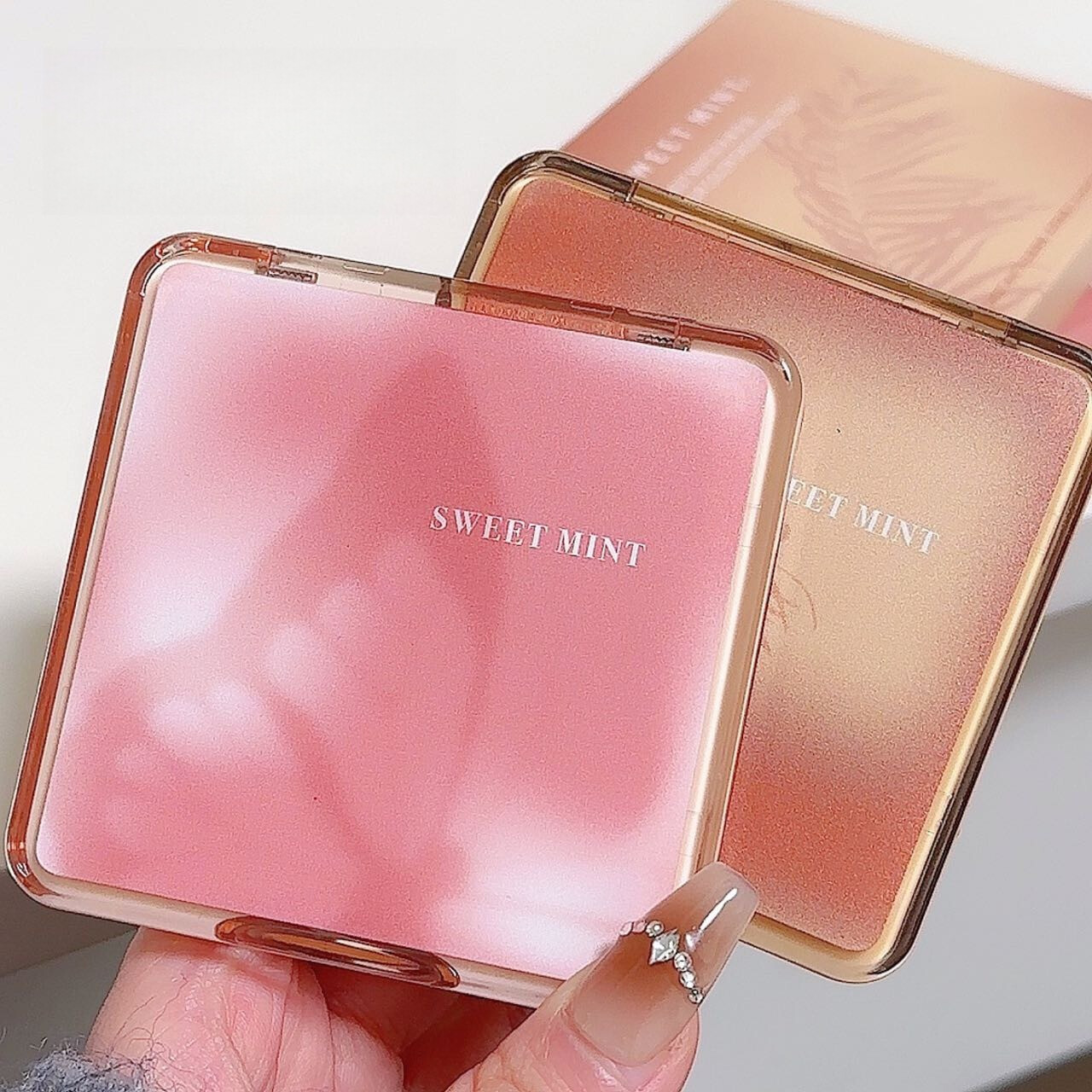 Sweet Mintアイシャドウ｜コスメカラーメイク・アイメイク・高発色