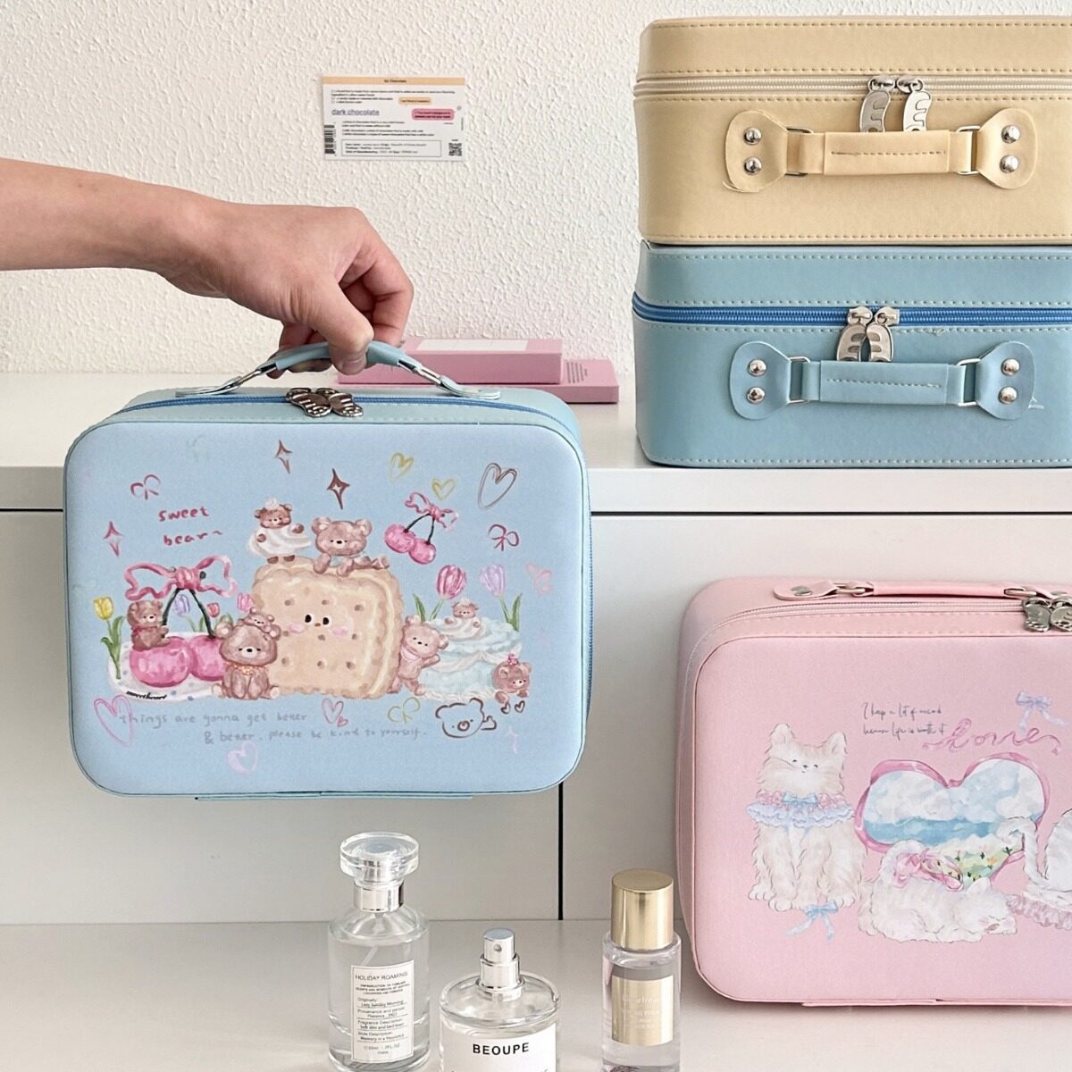 収納ボックス｜カートゥーン・PU・化粧品ボックス・大容量・携帯用・美容品収納・メイクボックス・高級感|undefined
