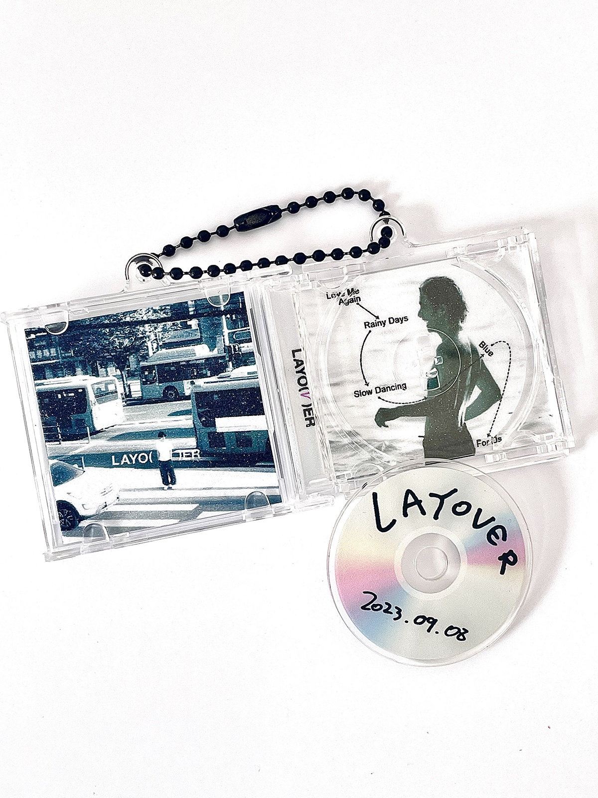 アルバム型のホルダー｜BTS ミニCDキーホルダー・ミニアルバム・推し活