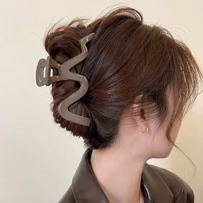ヘアクリップ｜波浪型・大きめ・多毛・ヘアクリップ・2023年新作・後頭部用・小さめデザイン・ヘアアクセサリー・サメクリップ
