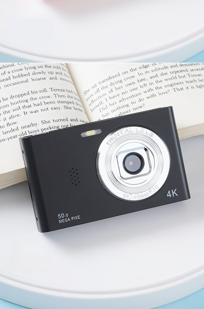 旅行やスナップ撮影に❤️発色華やかなCCD機❤️iPhone、Android写真転送 5Kデジタルカメラ デジカメ 修学旅行 スマホに転送 WIFI転送