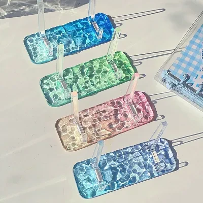 【推し活してる】水波紋のアクリル展示スタンド｜透明・小型・缶バッジ収納・プレートホルダー