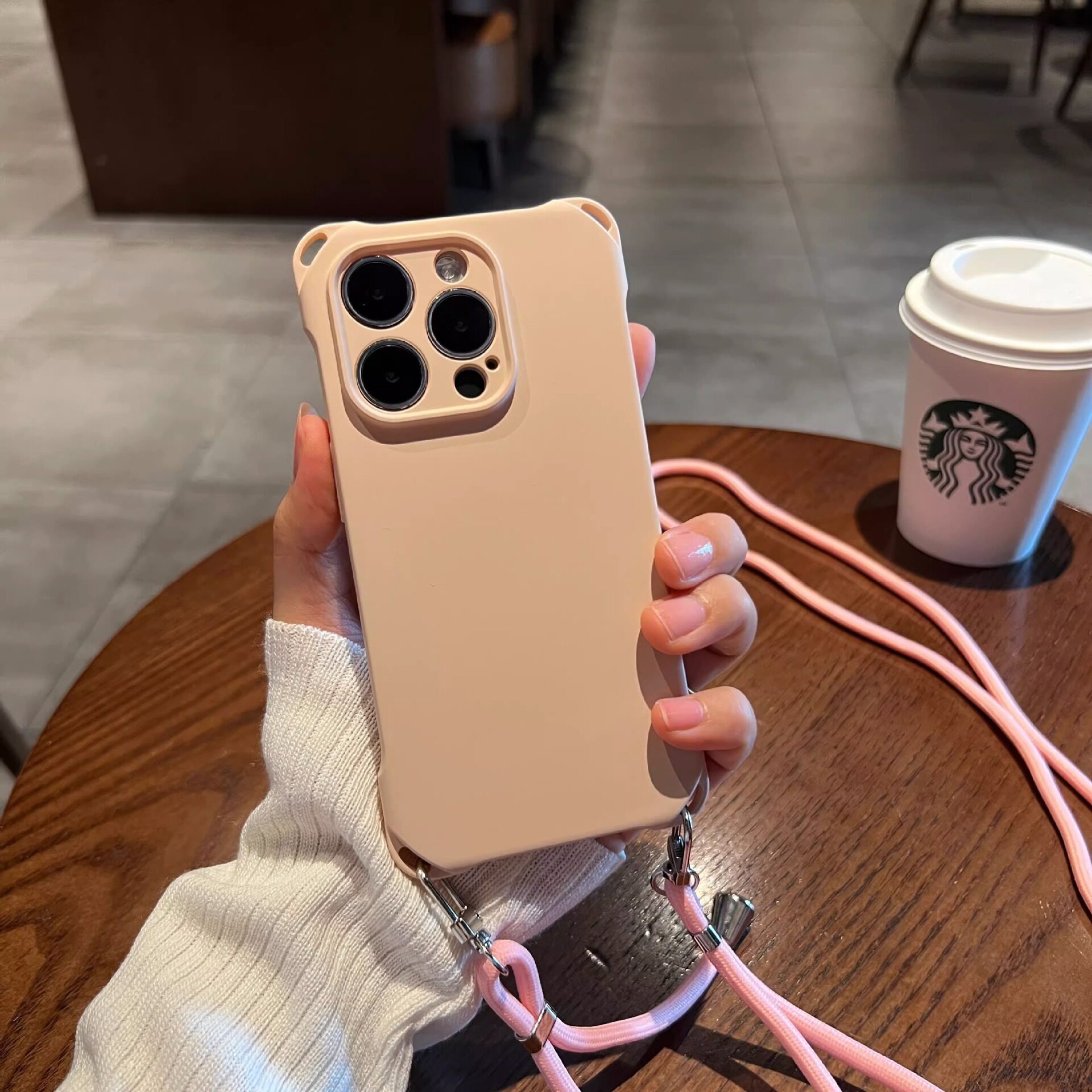 iPhone16スマホケース｜純色・液体・四角保護・衝撃吸収・スマホケース・斜め掛け・ストラップ付き・シンプルデザイン・おしゃれ|undefined