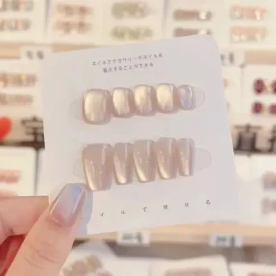 ネイルチップ｜手作り・着用ネイル・キャッツアイ・再利用可能・取り外し可能・かわいい