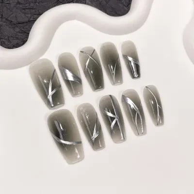 Orange.Nail ネイルチップ｜手作り・ネイルスプレーガン・ブラック・手描き・不規則なライン・メタル・ネイル・着用式