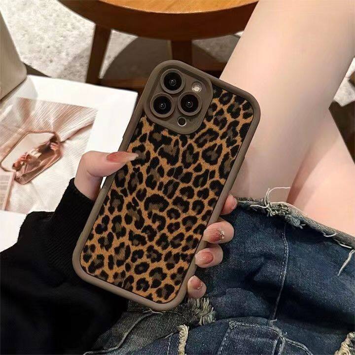 ブラウンヒョウ柄スマホケース｜衝撃吸収・iPhone15Plus・iPhone14ProMax・iPhone13・iPhone12・高級・XS対応|undefined