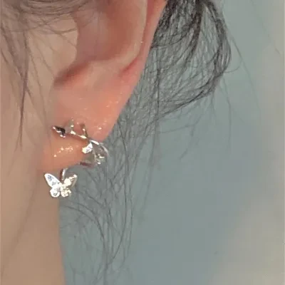 YOOYOOTOWN イヤリング｜バタフライ・個性的・エレガント・ファッション