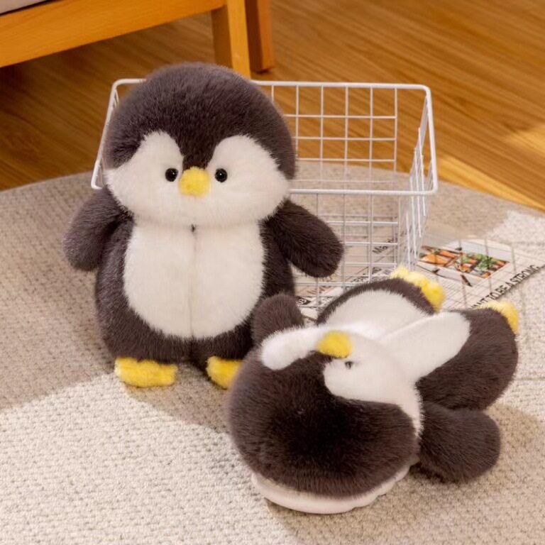 【かわいいペンギン】冬用スリッパ｜ふわふわ・滑り止め・ソフトソール・ルームシューズ・カップル用・綿素材|undefined