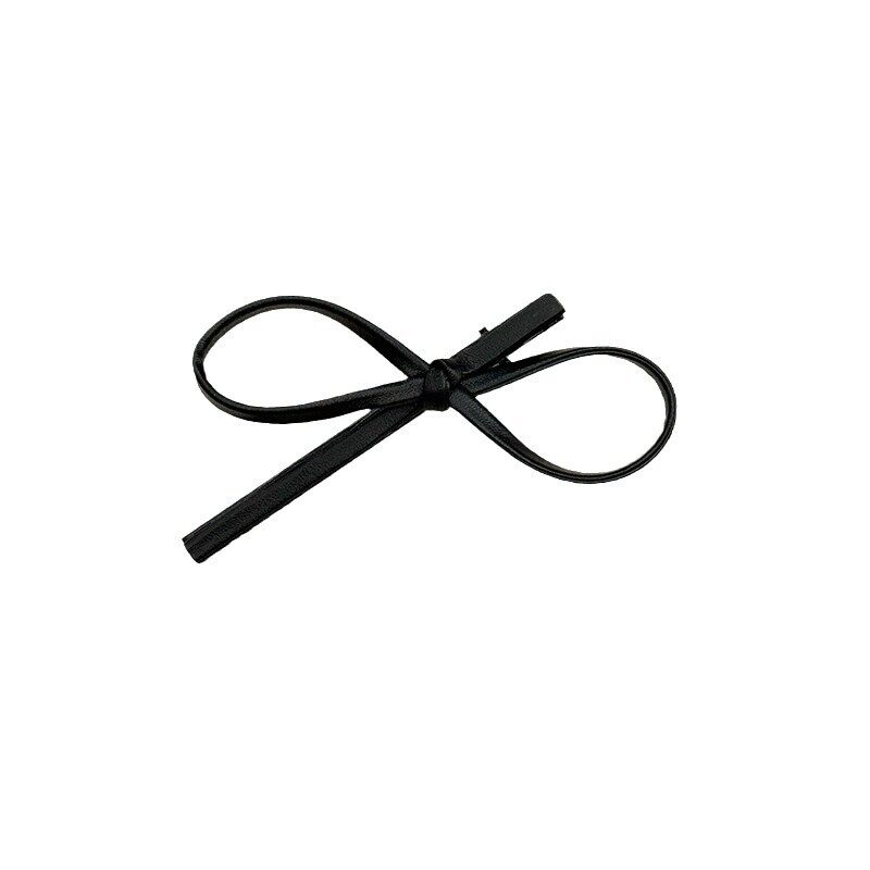 ヘアクリップ｜ヘアアクセサリー・韓国風・黒・レザー・バタフライ・クリップ・サイド・前髪・おしゃれ|undefined