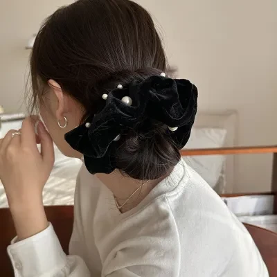 YOOYOOTOWN シュシュ｜ヘアアクセサリー・レトロ・秋冬・パール・ラフ・ヘアゴム
