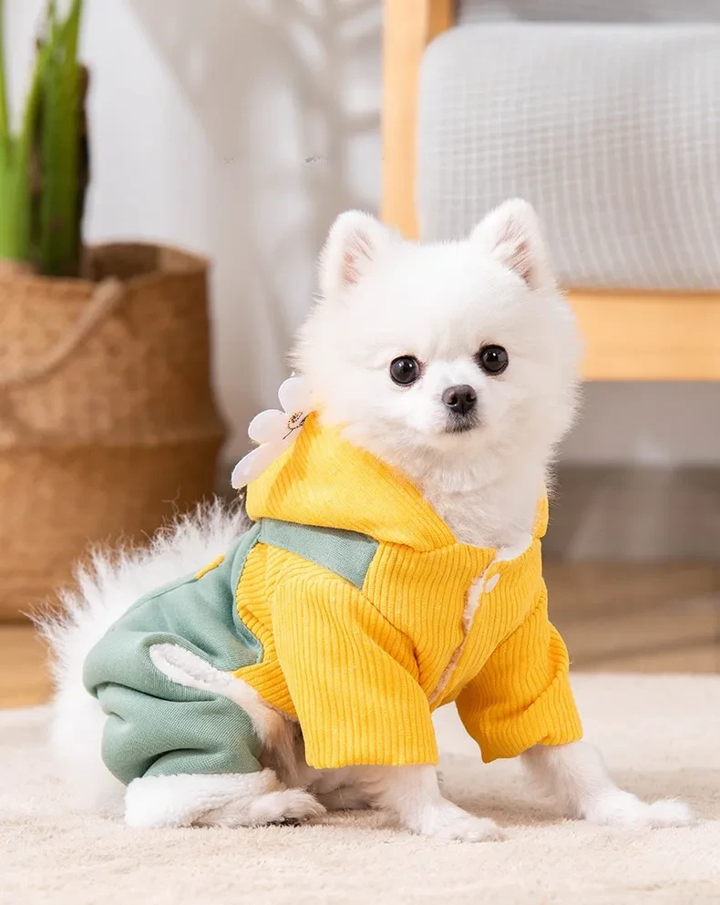 犬服｜秋冬・四足・ペット・小型犬用・ボタンで着脱・可愛いデザイン