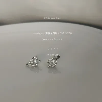 ピアス｜925シルバー・ジルコニア・ミニ・シンプルデザイン・おしゃれ