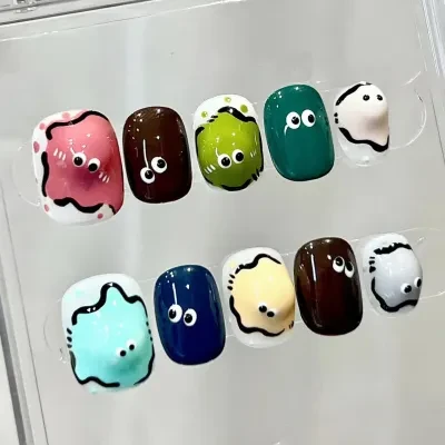 ネイルチップ｜手作り・キャラクター・ドーパミン・かわいい・立体的・表情ネイル・ユニーク