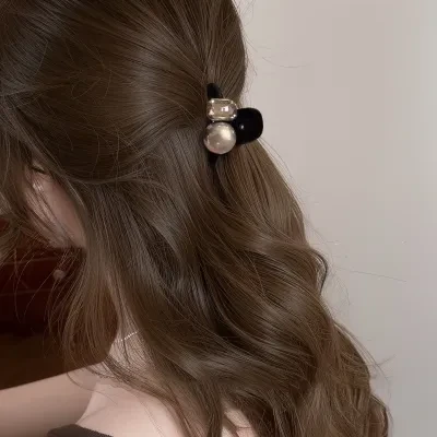 YOOYOOTOWN ヘアアクセサリー｜ベルベット・秋冬・ブラック・パール・スワロフスキー・ミニ・ヘアクリップ・バンスクリップ