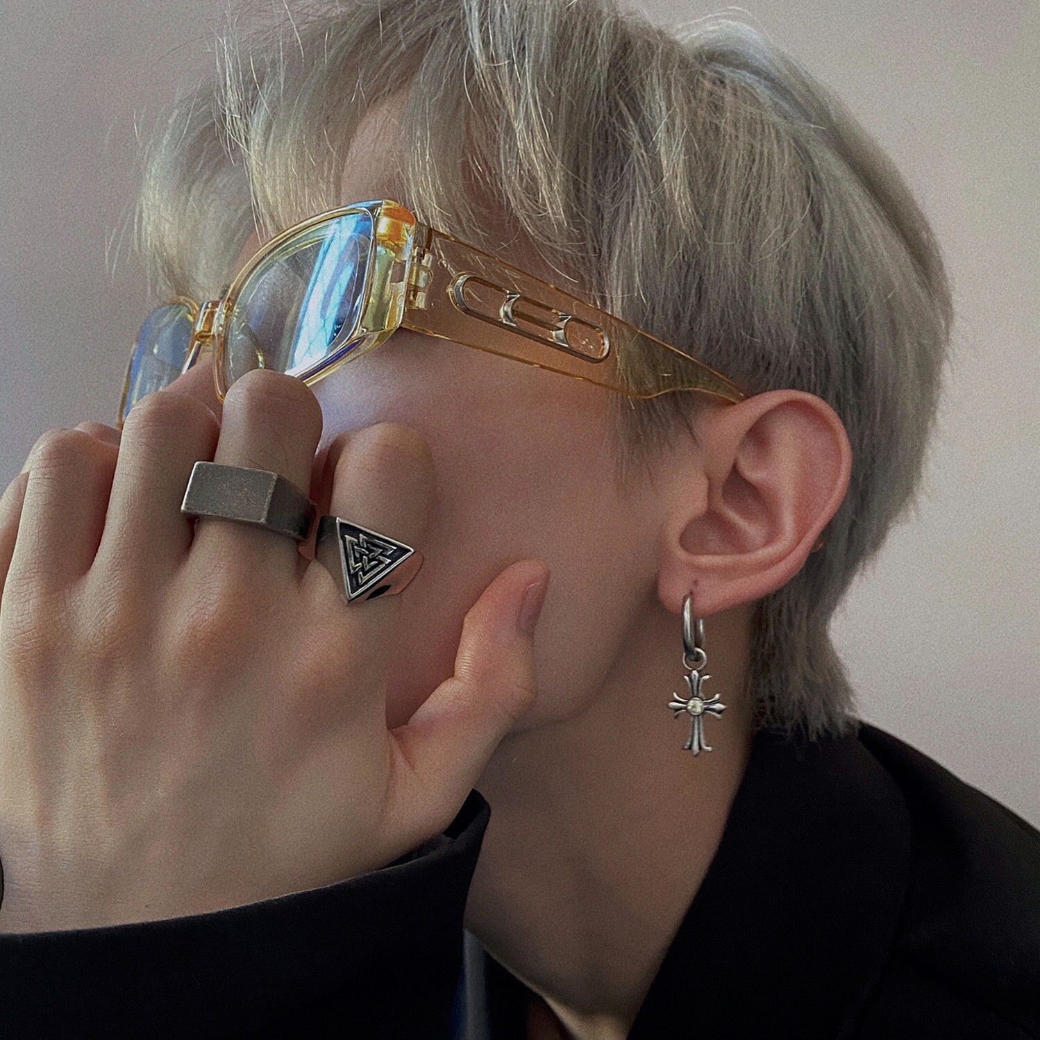 ピアス｜アクセサリー・人気・メンズ・クロス・デザイン感・ユニセックス|undefined